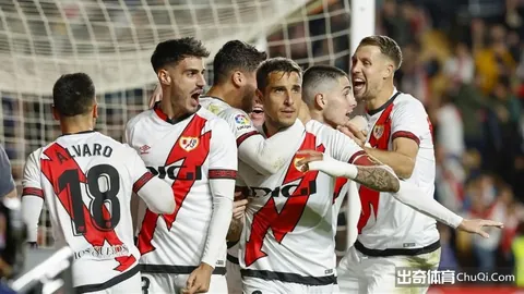 富勒姆对西汉姆：劳尔希门尼斯领衔首发，万比萨卡出战分析